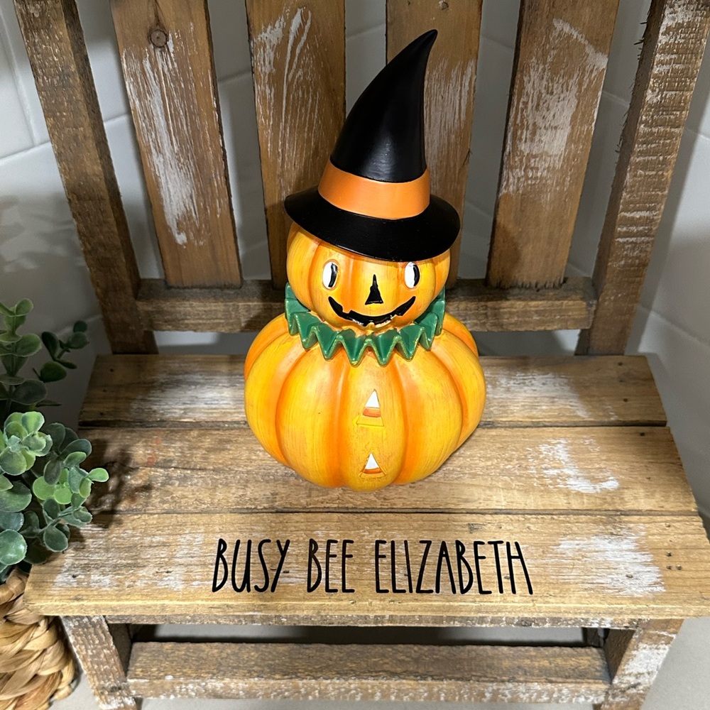 🆕 Halloween 🎃 Pumpkin Resin Decor! - Picture 6 of 10